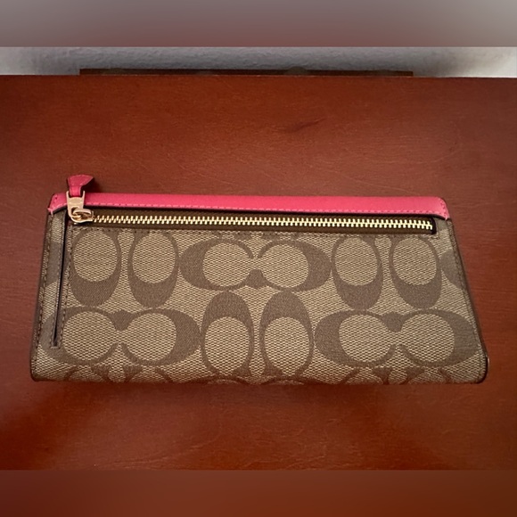 Coach tote with large envelope wallet. Pink and Signature print. - Picture 3 of 5